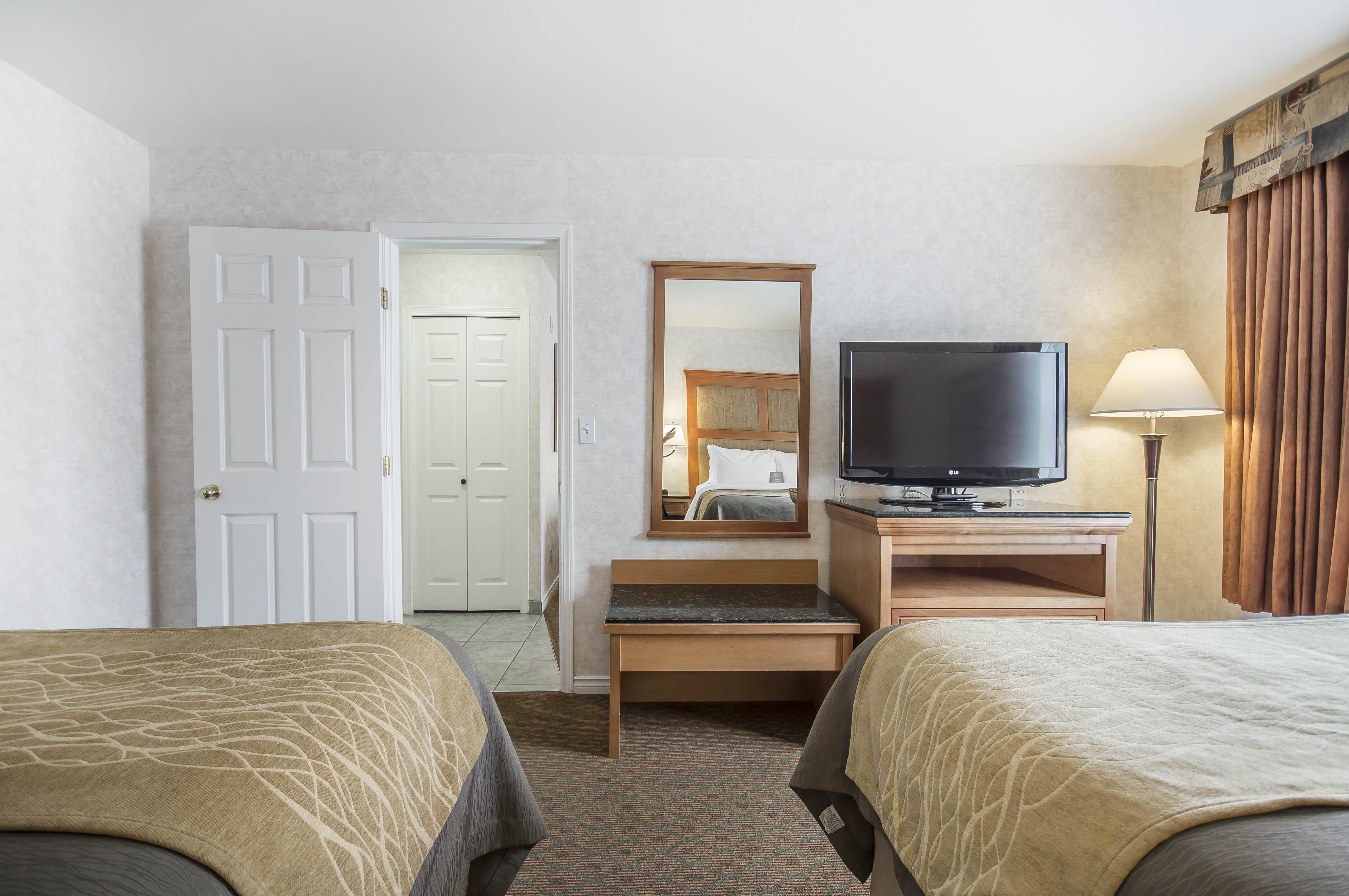 Prestige Kamloops Hotel Exterior photo